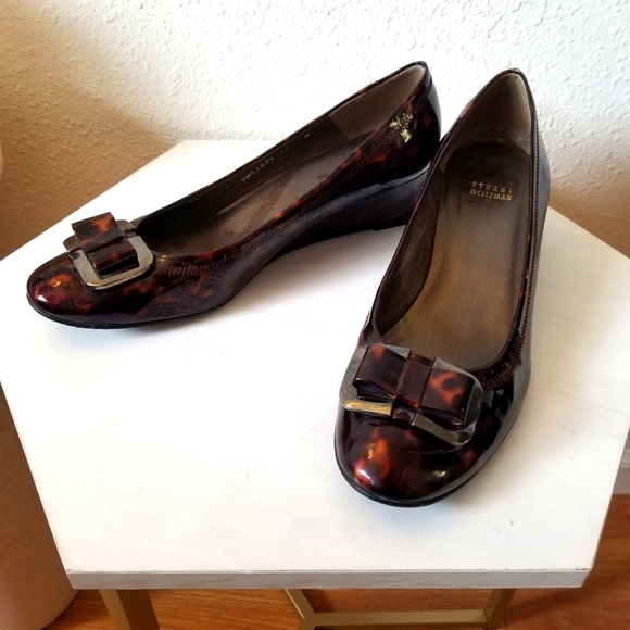 Stuart Weitzman Tortoise Shell Pattern Wedges 11